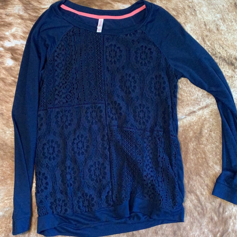 Women’s Blouse
